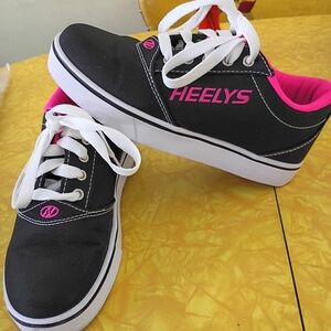 Heelys Black and Pink Sneakers with White Accents